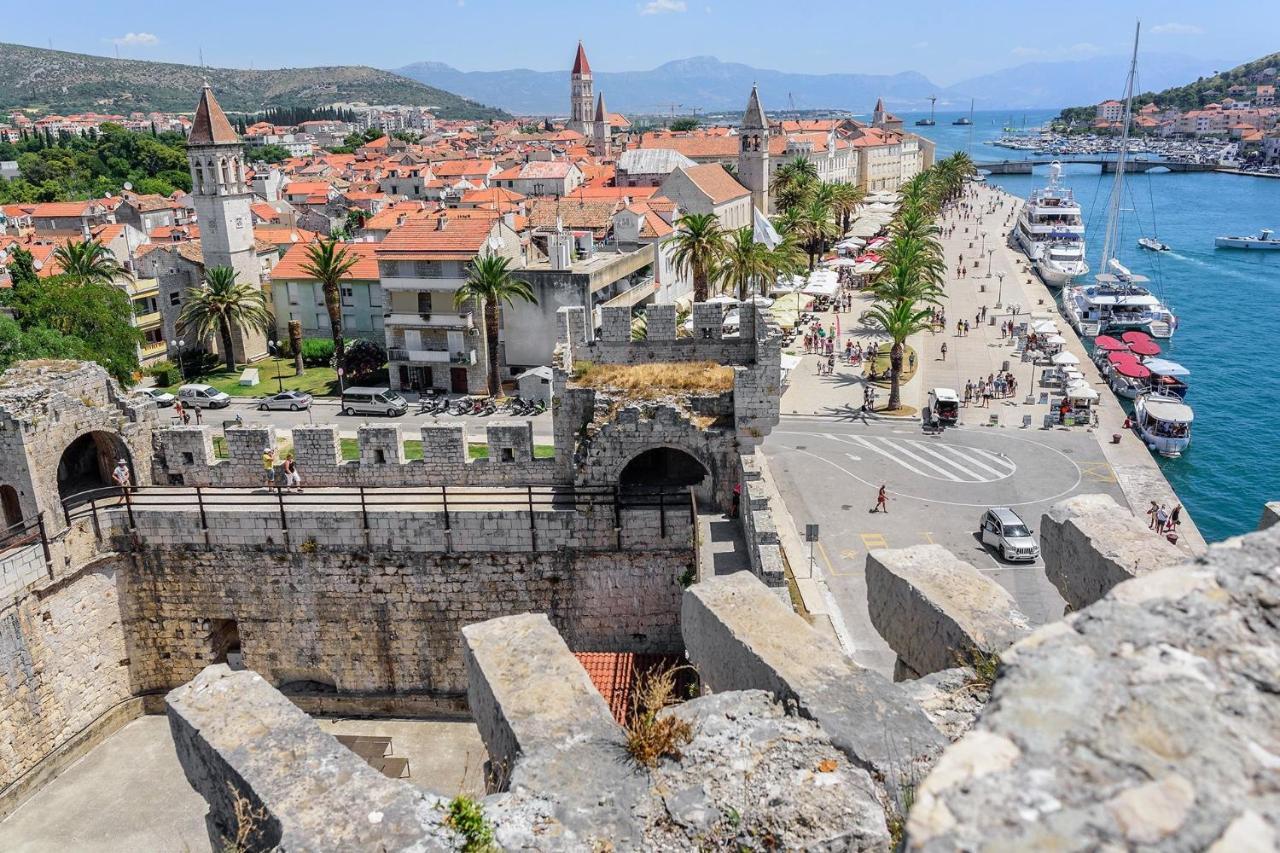 Apartment Boris Trogir Exterior photo