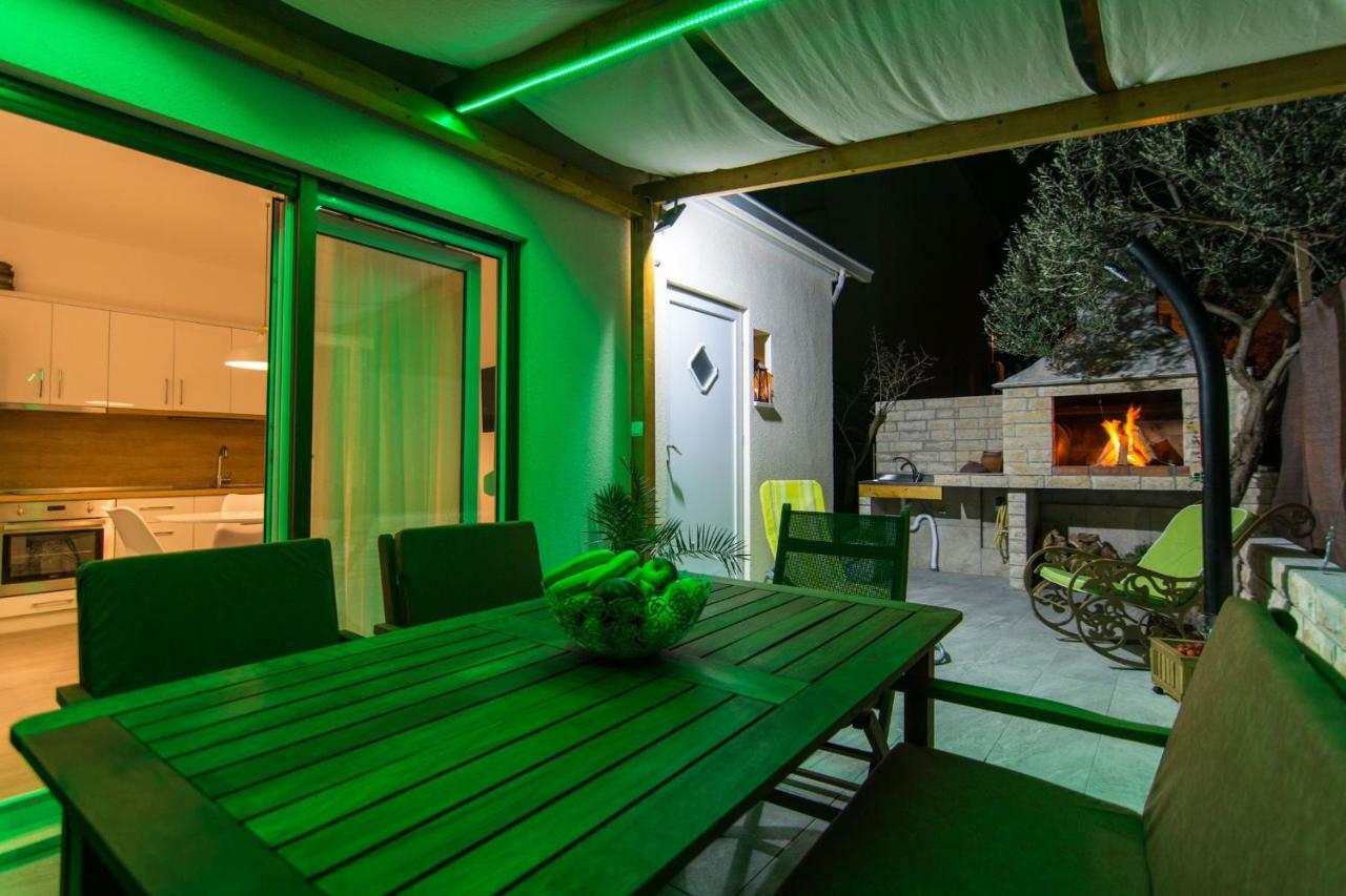 Apartment Boris Trogir Exterior photo